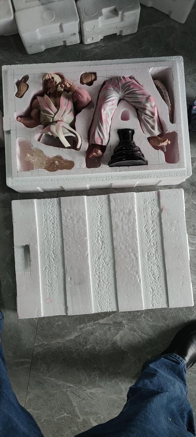 ada wong Statuen  HandsomeCake Goodies